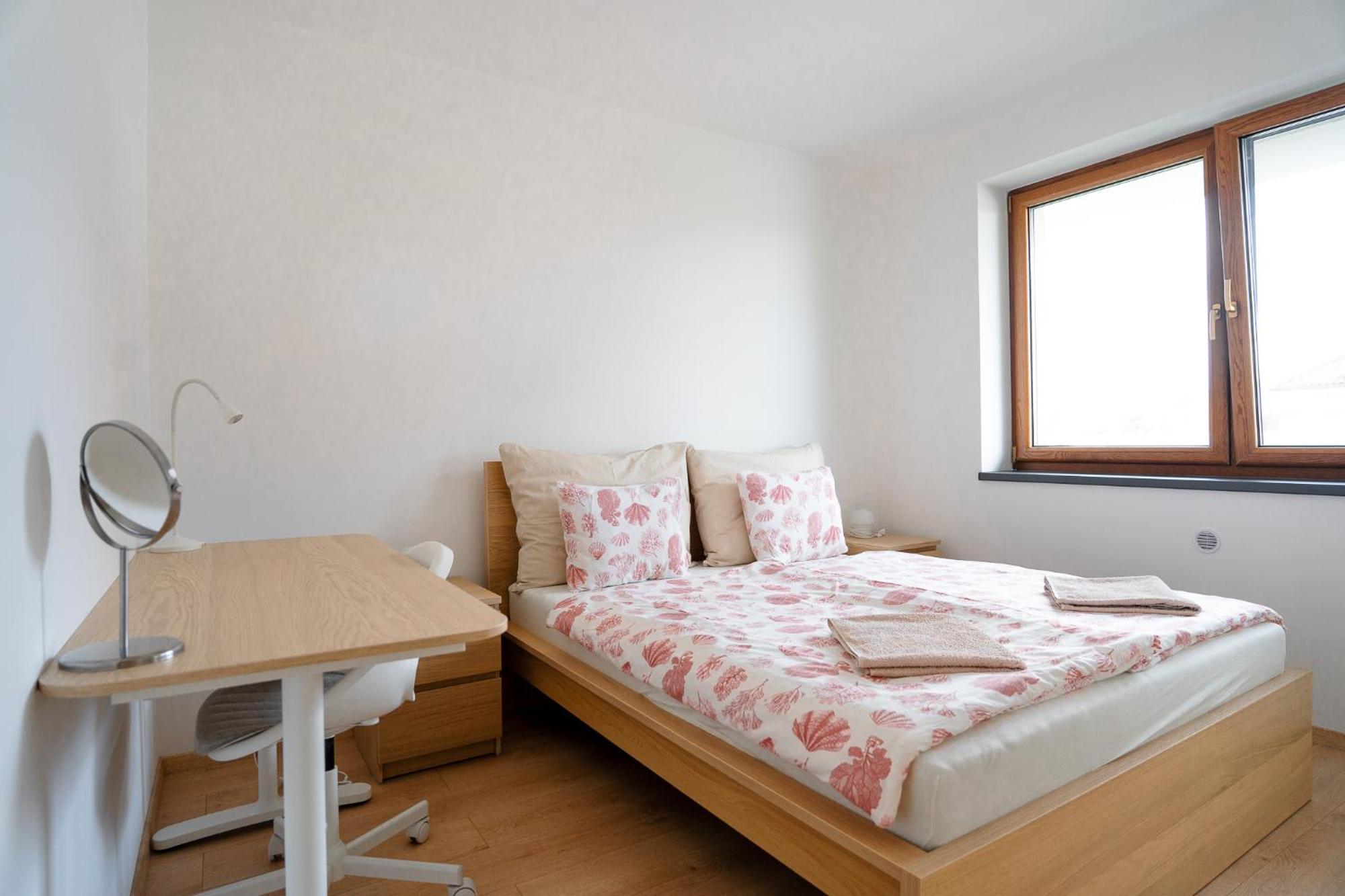 The Dante Villa Apartments Prag Exterior foto
